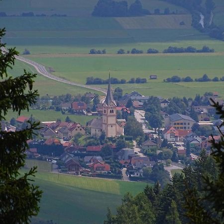Ferienhaus-Roemerthurm Schoeder Екстер'єр фото